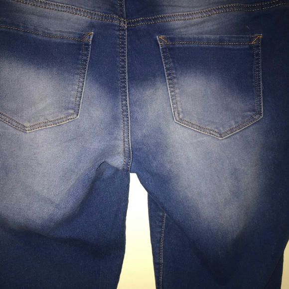 Jean pant - Picture 2 of 2